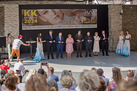 Prodejní výstava skla a bižuterie Křehká krása 2025